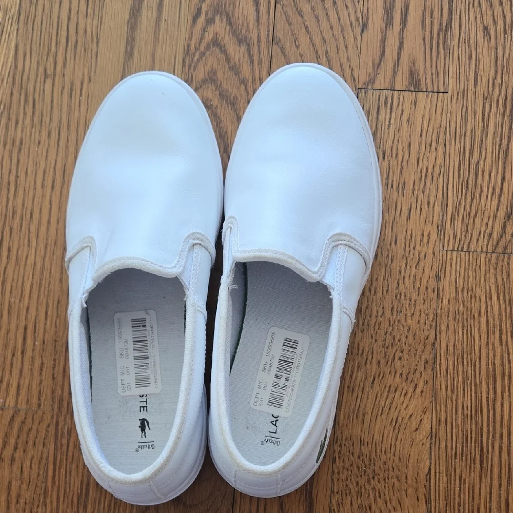 Lacoste Classic White Slip-On Shoes - Picture 2 of 4